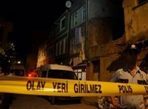 İzmir'de evlat dehşeti