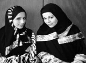 Kadınlar,erkekleri Suudi Arabistan'da da geçti