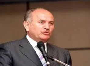 Kadir Topbaş ameliyat oldu