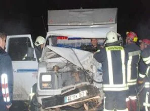 Kaza yapan sürücü gözyaşlarına boğuldu
