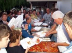 Mevlit yemeği 19 kişiyi zehirledi