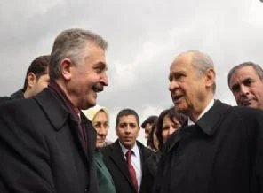 MHP'den Şahin'e cevap