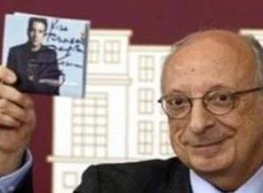'O hakime Say'ın CD'sini göndereceğim'