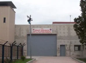 Öcalan için İmralı'ya savunma kalkanı
