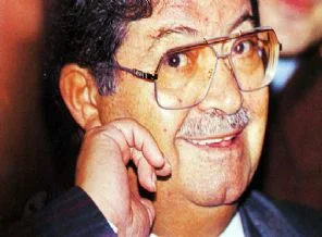 Özal'a kardiyolog yerine göz doktoru gönderdiler