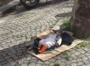 Polisi alarma geçiren bebek