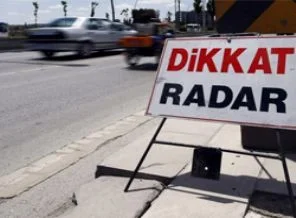 'Radar var' levhaları artık kullanılmayacak