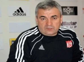 Rıza Çalımbay'a 1 maç ceza