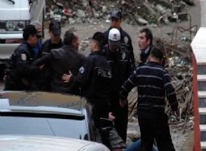 Rize'de polisle vatandaşlar arasında gerginlik