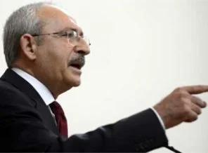 ''Rize'den delik ayakkabıyla geldin, şimdi oturduğun yere bak!'