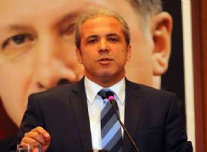 Şamil Tayyar: Mecliste yaptığımız askerler gibi ot yolmak