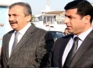 'Silahsız çekilin' mektubu Kandil'de