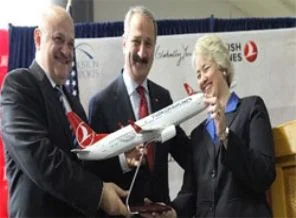 THY'den Houston'a büyük çıkarma