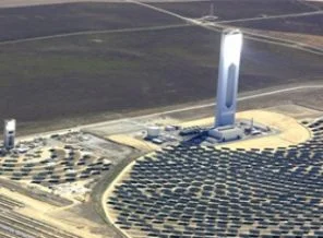 Türkiye'nin ilk güneş enerjisi kulesi kuruldu