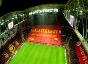 Ultraslan federasyona yürüyor