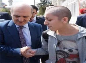 Üniversiteli Dilek, Bakan Bayraktar'ın verdiği paranın gerçek miktarını açıkladı
