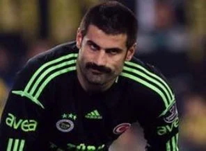 Volkan Demirel Alex'in rekorunu kırdı