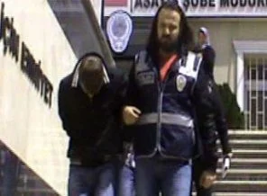 Yaşlı kadının milyonları son anda kurtarıldı