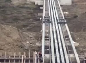 Yürüyen merdivenden sonra yatay asansör