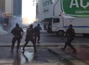 1 Mayıs'ta görevli polislere küflü yemek verilmiş
