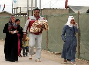 300 bin Suriyeli, merkezî sağlık sistemine geçiyor