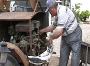 83 yıllık itfaiye aracı