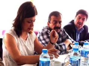 'AK Parti ve CHP selde bir kütük'