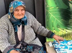 'Alalı valalı İslami moda dergileri Hüsniye Teyze'yi yüz güzeli seçer mi?'