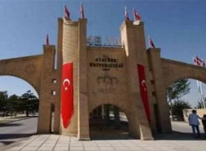 Atatürk Üniversitesi'nde derslere ara verildi