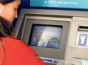ATM'de akıl almaz dolandırıcılık yöntemleri