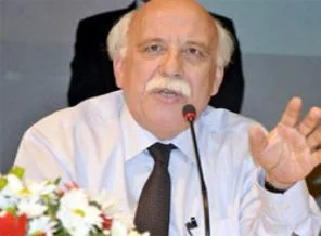 Bakan Avcı: Devlet okullarında forma giyilebilir