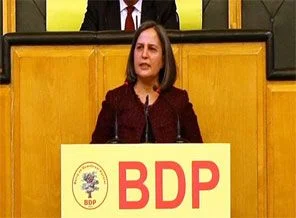 'Barış istiyorsanız katkı sunacaksınız'