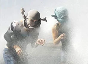 Başbakan gelmeden olay çıktı