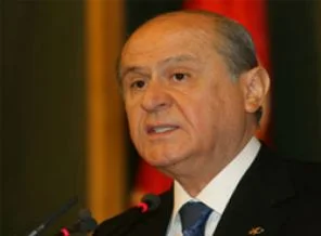 'Başbakan Yalan Rüzgarı'nı oynatmaya başladı'
