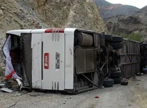 Bursa'da öğrenci otobüsü devrildi