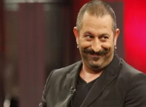 Cem Yılmaz da isyan etti!