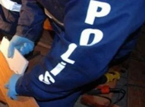 CHP ilçe binasına gece yarısı baskını