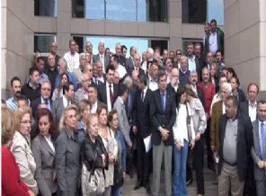 CHP: Saldıran çevik kuvvet polisi!