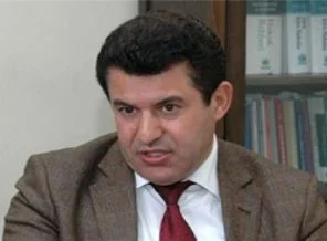 'Çocukları, halkları, birbirine düşmanlaştıran tarih kitabı olur mu?'