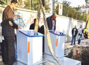 Çöp bidonları süreçle geri geldi