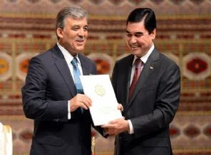 Cumhurbaşkanı Gül'e Devlet Nişanı