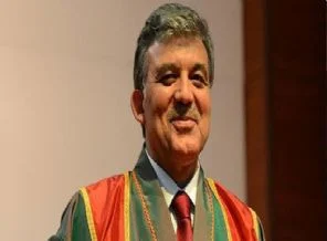 Cumhurbaşkanı Gül'e fahri profesörlük unvanı