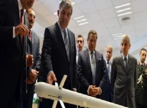 Cumhurbaşkanı Gül'ü gururlandıran savunma!