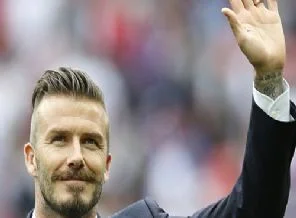 David Beckham futbolu bıraktı!