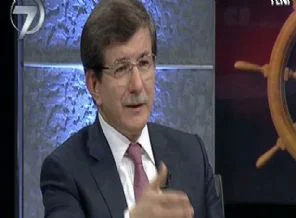 Davutoğlu açtı ağzını yumdu gözünü