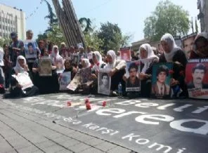 "Devlet kaybedenleri hala koruyor"