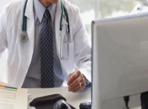 Doktor devleti tazminata mahkum etti