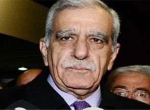 DTK Eşbaşkanı Ahmet Türk ABD'ye gidiyor