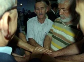 Düğün salonunda toplu tövbe
