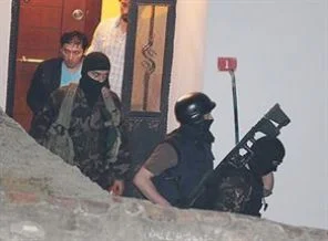 Emekli polis dehşeti